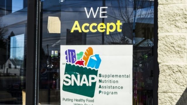 Food Stamps: 20 States Are Giving Emergency Snap Benefits to People Who Need Them in May