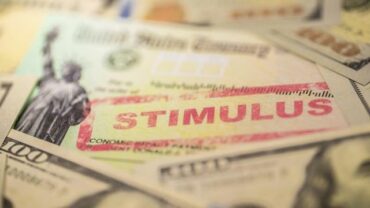 Stimulus Update: Will South Carolina Residents Receive a $800 Tax Rebate in 2022?