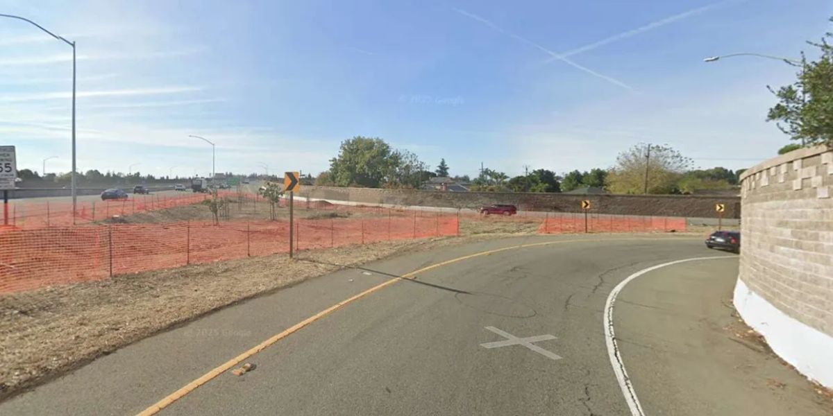 _Two Dead After High-Speed Pursuit on Bay Area Highway